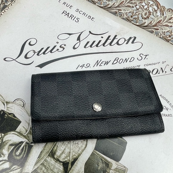 Authentic Large Louis Vuitton Damier Graphite Porte Cles Voiture Key Case❤️ - Picture 12 of 16